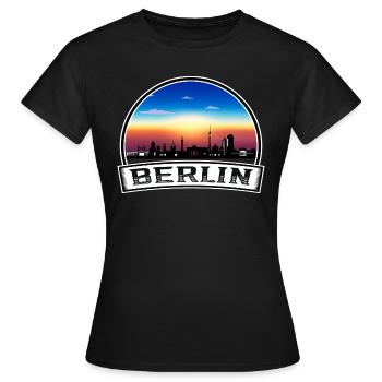 Berlin Skyline Retro Sun lettrage - T-shirt Femme - noir - Devant - AI Model Female 172 dark (172cm)