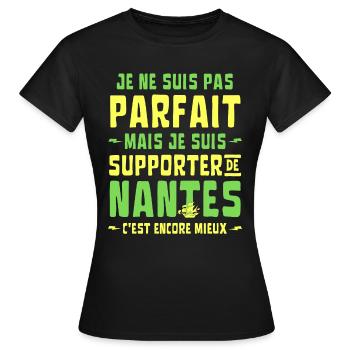 Nantes Football Supporter Je ne suis pas Parfait - T-shirt Femme - noir - Devant - AI Model Female 172 dark (172cm)