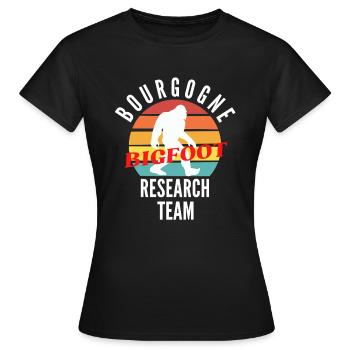 BOURGOGNE BIGFOOT RESEARCH TEAM - T-shirt Femme - noir - Devant - AI Model Female 172 dark (172cm)