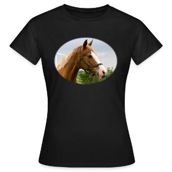 Cheval. Cheval. - T-shirt Femme - noir - Devant - AI Model Female 172 dark (172cm)