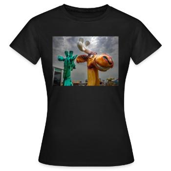 funfair - Women's T-Shirt - black - Front - AI Model Female 172 dark (172cm)
