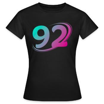 Nummer 92 mehrfarbig - Frauen T-Shirt - Schwarz - Vorne - AI Model Female 172 dark (172cm)