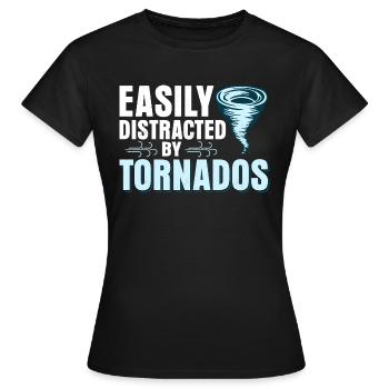 Facilement distrait par les tornades météo météo - T-shirt Femme - noir - Devant - AI Model Female 172 dark (172cm)