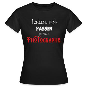 laisse-moi passer je suis photographe - T-shirt Femme - noir - Devant - AI Model Female 172 dark (172cm)