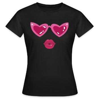 Kussmund und Herzaugen - Frauen T-Shirt - Schwarz - Vorne - AI Model Female 172 dark (172cm)