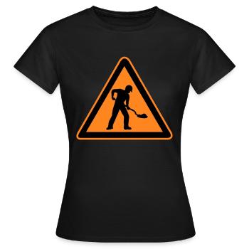 Panneau chantier de construction de route - T-shirt Femme - noir - Devant - AI Model Female 172 dark (172cm)