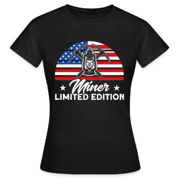 Bergbau Bergbau unter Tage Steinkohlenbergmann - Frauen T-Shirt - Schwarz - Vorne - AI Model Female 172 dark (172cm)