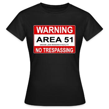 AREA 51 Schild - Frauen T-Shirt - Schwarz - Vorne - AI Model Female 172 dark (172cm)