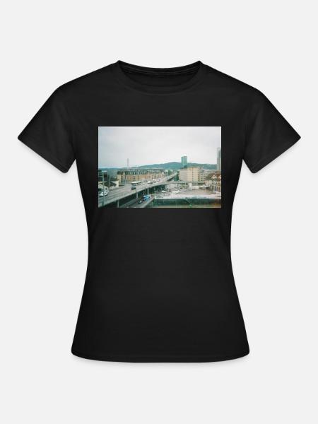 Prime Tower Zürich - Frauen T-Shirt - Schwarz