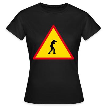 Achtung Fotograf - Frauen T-Shirt - Schwarz - Vorne - AI Model Female 172 dark (172cm)