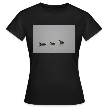 Enten im Nebel - Frauen T-Shirt - Schwarz - Vorne - AI Model Female 172 dark (172cm)