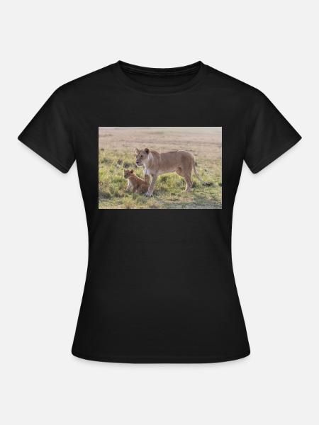 Löwenmama mit Nachwuchs - Frauen T-Shirt - Schwarz