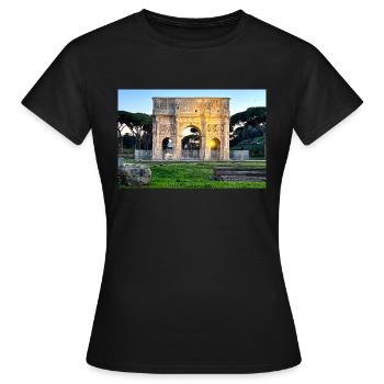 Arch of Constantine in Rome, at the sunset - Women's T-Shirt - black - Front - AI Model Female 172 dark (172cm)