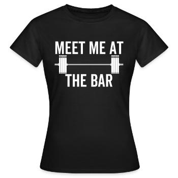 Treffen Sie mich an der Bar - Frauen T-Shirt - Schwarz - Vorne - AI Model Female 172 dark (172cm)