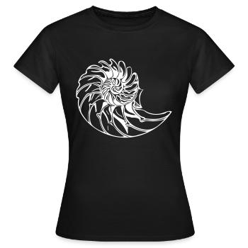 Elegant shell - Women's T-Shirt - black - Front - AI Model Female 172 dark (172cm)