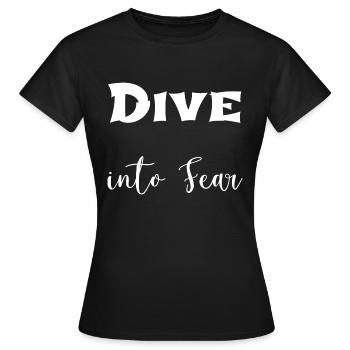 cultivating courage gift courage - Frauen T-Shirt - Schwarz - Vorne - AI Model Female 172 dark (172cm)