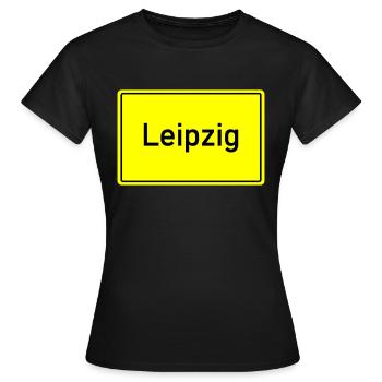 ortsschild leipzig - Frauen T-Shirt - Schwarz - Vorne - AI Model Female 172 dark (172cm)