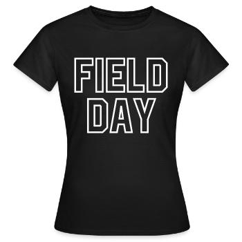 Journée sur le terrain - T-shirt Femme - noir - Devant - AI Model Female 172 dark (172cm)