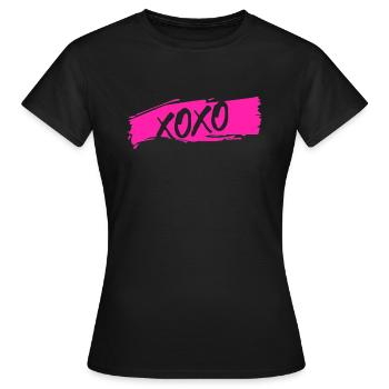 XOXO - Frauen T-Shirt - Schwarz - Vorne - AI Model Female 172 dark (172cm)
