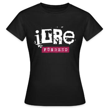 irre fuehrend - irrefuehrend witziger Spruch - Frauen T-Shirt - Schwarz - Vorne - AI Model Female 172 dark (172cm)