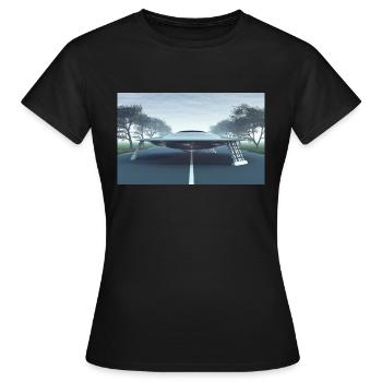 Fliegende Untertasse auf einer Landstraße - Frauen T-Shirt - Schwarz - Vorne - AI Model Female 172 dark (172cm)