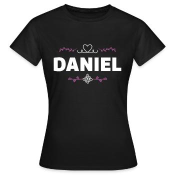 Daniel - Frauen T-Shirt - Schwarz - Vorne - AI Model Female 172 dark (172cm)