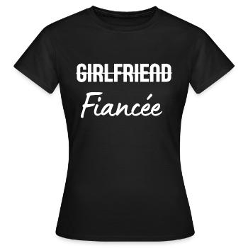 Girlfriend fiancée - T-shirt Femme - noir - Devant - AI Model Female 172 dark (172cm)