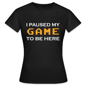 Game Gaming PC - Women's T-Shirt - black - Front - AI Model Female 172 dark (172cm)