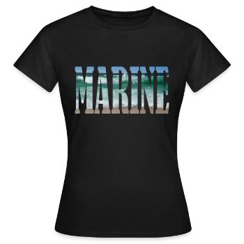 Marine Strand - Frauen T-Shirt - Schwarz - Vorne - AI Model Female 172 dark (172cm)