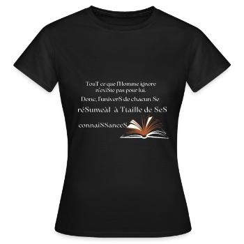 L'Univers des Connaissances - T-shirt Femme - noir - Devant - AI Model Female 172 dark (172cm)