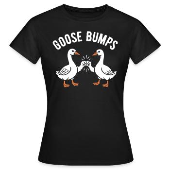 Chair de poule - Oies avec fistbump - Jeu de mots - T-shirt Femme - noir - Devant - AI Model Female 172 dark (172cm)