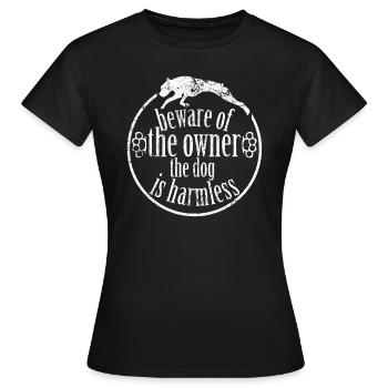 Chien de combat propriétaire de chiens - T-shirt Femme - noir - Devant - AI Model Female 172 dark (172cm)