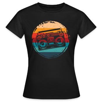 Boombox, Musikplayer, Retro - Frauen T-Shirt - Schwarz - Vorne - AI Model Female 172 dark (172cm)