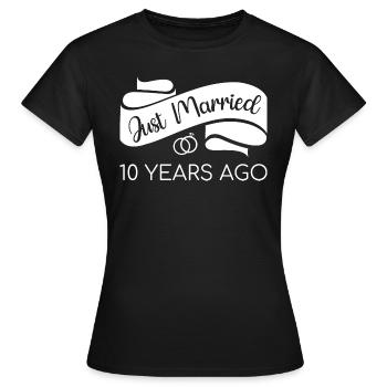 Gerade vor 10 Jahren geheiratet V - Frauen T-Shirt - Schwarz - Vorne - AI Model Female 172 dark (172cm)