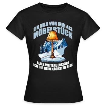 Ein Bild von mir als Möbelstück, Lampe aus 70ern - Frauen T-Shirt - Schwarz - Vorne - AI Model Female 172 dark (172cm)