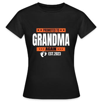 Promue à nouveau mamie est 2023 / nouvelle grand-mère - T-shirt Femme - noir - Devant - AI Model Female 172 dark (172cm)