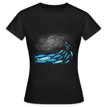 Fische Raubfisch - Frauen T-Shirt - Schwarz - Vorne - AI Model Female 172 dark (172cm)