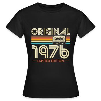 Original 1976 Jahrgang Vintage Geburtstag Retro - Frauen T-Shirt - Schwarz - Vorne - AI Model Female 172 dark (172cm)
