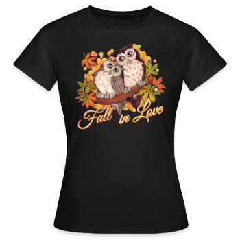 Fall in Love - Niedliche Eulen im Herbst Liebe - Frauen T-Shirt - Schwarz - Vorne - AI Model Female 172 dark (172cm)