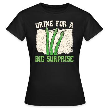 Urin für eine große Überraschung Spargel vegetarisch - Frauen T-Shirt - Schwarz - Vorne - AI Model Female 172 dark (172cm)