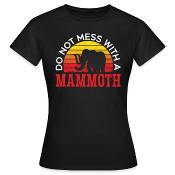 Mammutelefant Wildtiere Ausgestorbene Tierliebhaber - Frauen T-Shirt - Schwarz - Vorne - AI Model Female 172 dark (172cm)