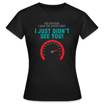 Coureur de voiture - T-shirt Femme - noir - Devant - AI Model Female 172 dark (172cm)
