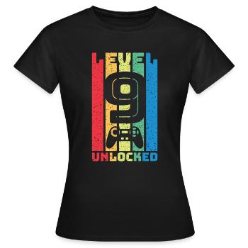 Rétro Niveau 9 déverrouillé - T-shirt Femme - noir - Devant - AI Model Female 172 dark (172cm)