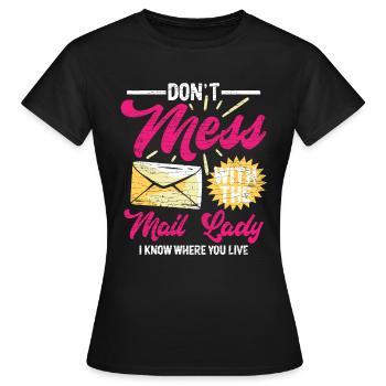 Postbotin Geschenk - Frauen T-Shirt - Schwarz - Vorne - AI Model Female 172 dark (172cm)