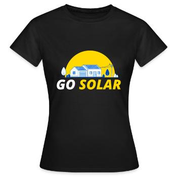 Go Solar Solar Photovoltaik - Frauen T-Shirt - Schwarz - Vorne - AI Model Female 172 dark (172cm)