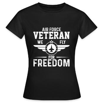 Vétéran de l’armée de l’air, nous volons pour la liberté - T-shirt Femme - noir - Devant - AI Model Female 172 dark (172cm)