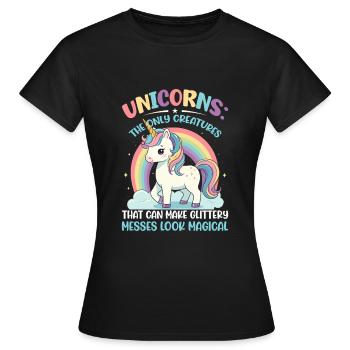 Einhörner: Die einzigen Lebewesen, die Glitzer erzeugen können - Frauen T-Shirt - Schwarz - Vorne - AI Model Female 172 dark (172cm)