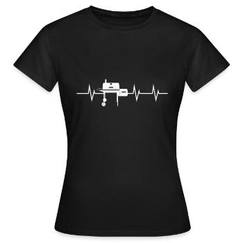 BBQ Frequency - Women's T-Shirt - black - Front - AI Model Female 172 dark (172cm)