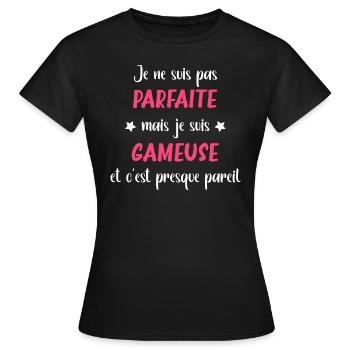 Parfaite gameuse - T-shirt Femme - noir - Devant - AI Model Female 172 dark (172cm)