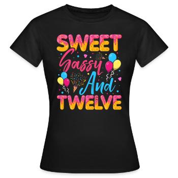 Süßer Frechdachs Und Zwölf Streusel Köstlicher - Frauen T-Shirt - Schwarz - Vorne - AI Model Female 172 dark (172cm)
